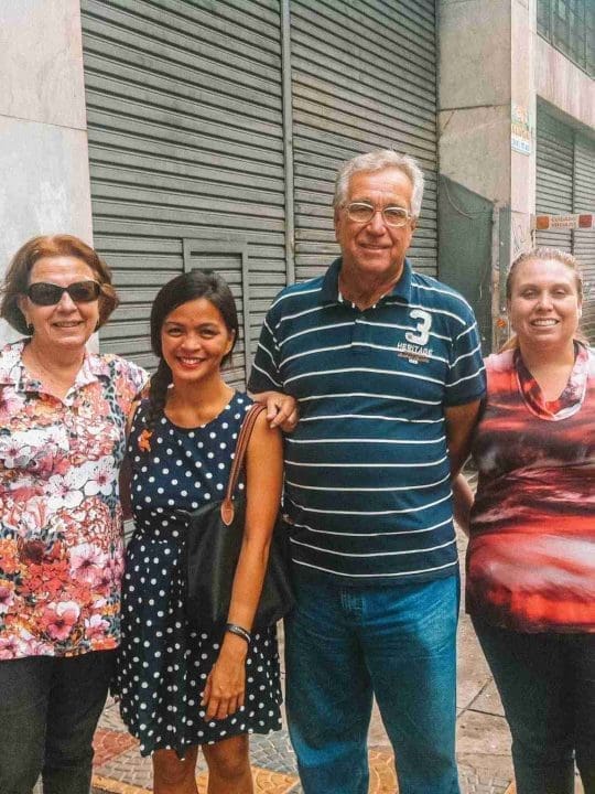 how to look for host families abroad