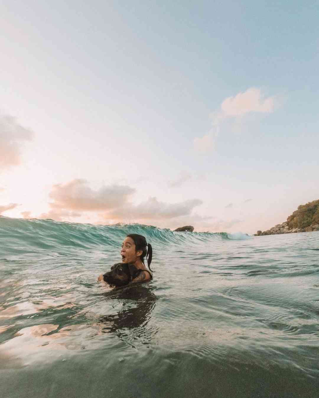 solo female travel in sayulita