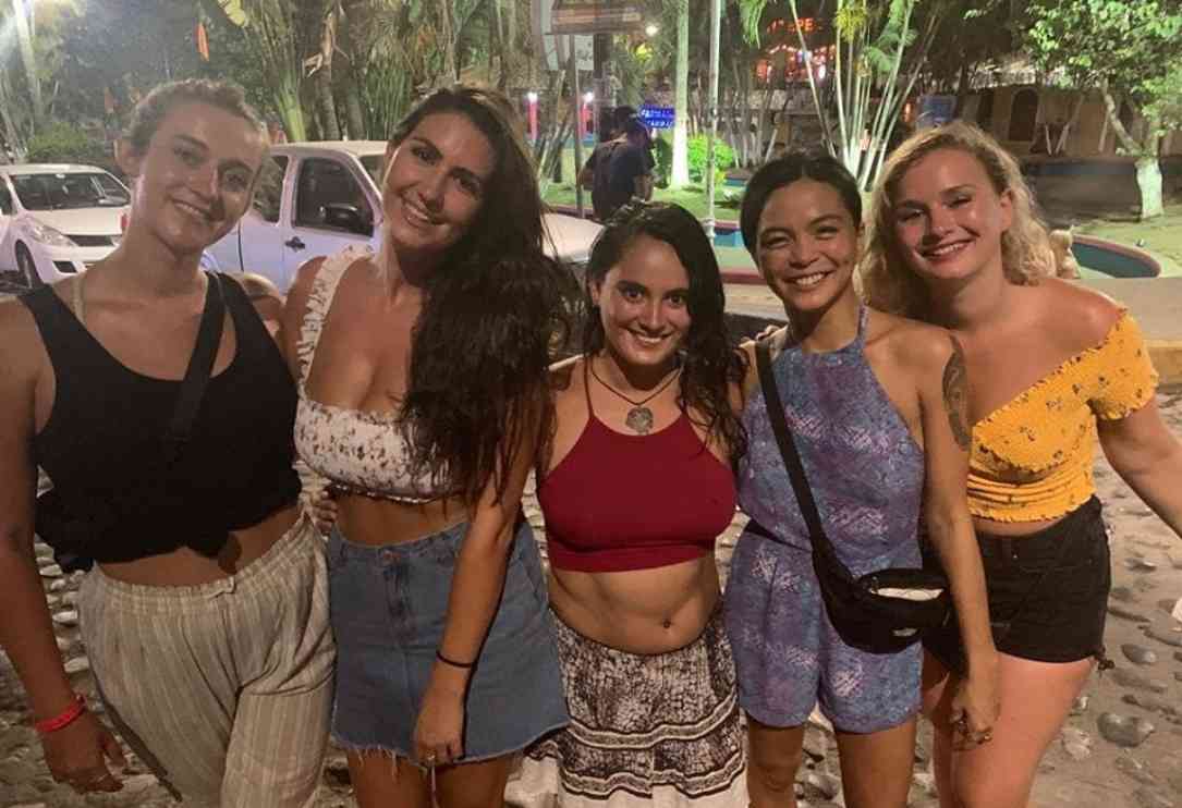 sayulita nightlife