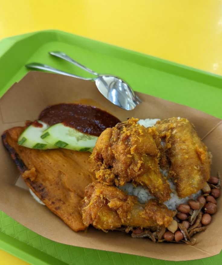 nasi lemak in singapore