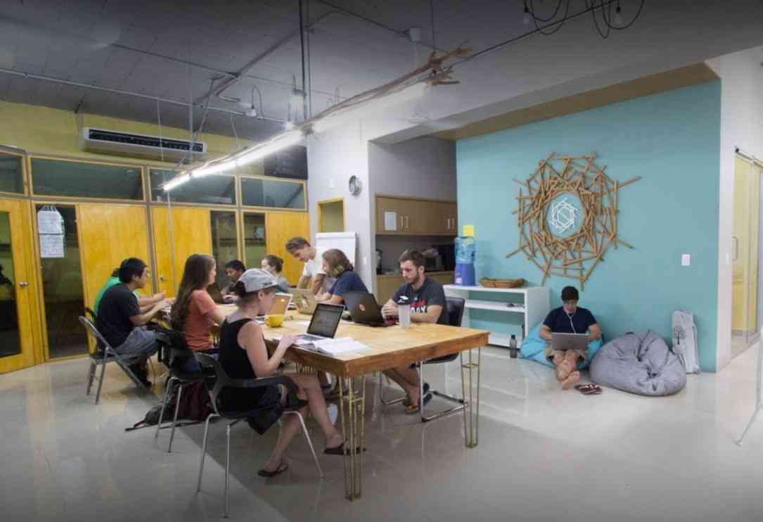playa del carmen digital nomad