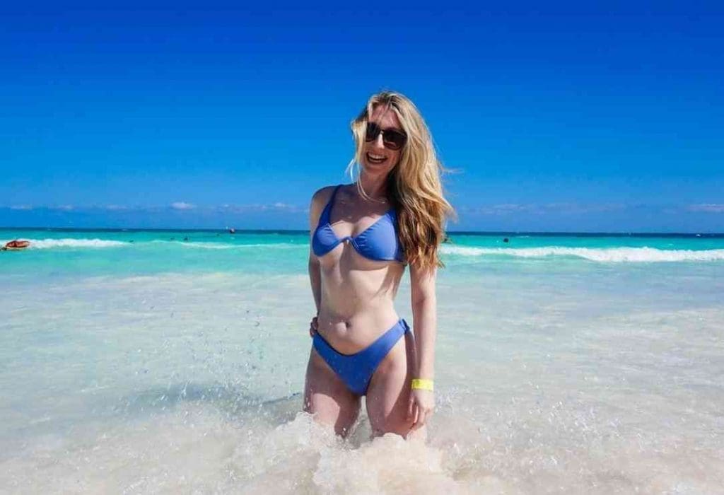 living in playa del carmen