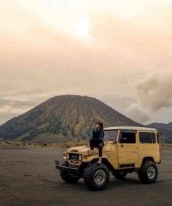 scared of traveling alone
