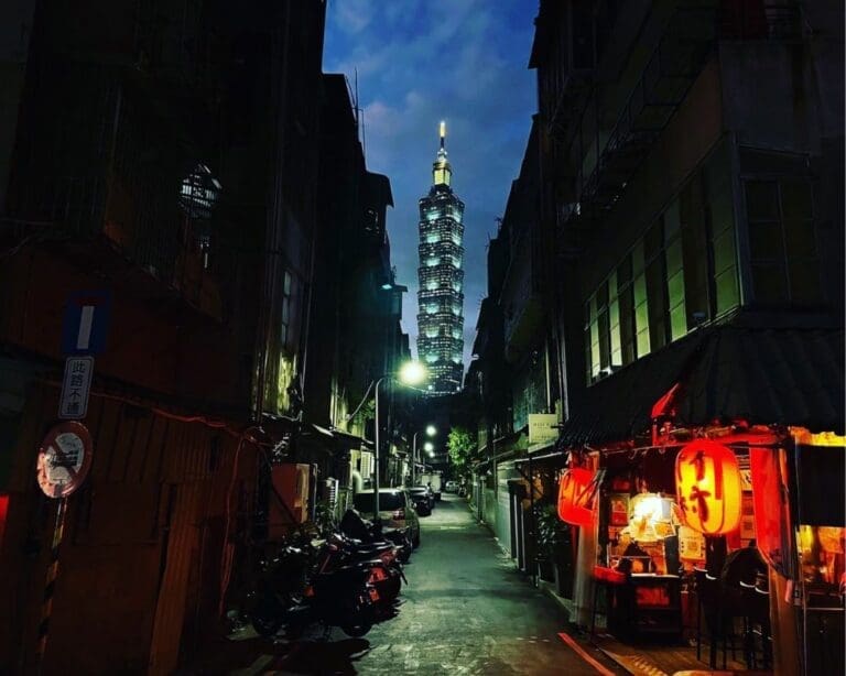 Where to stay in Taipei: the coolest areas for solo travelers and digital nomads!