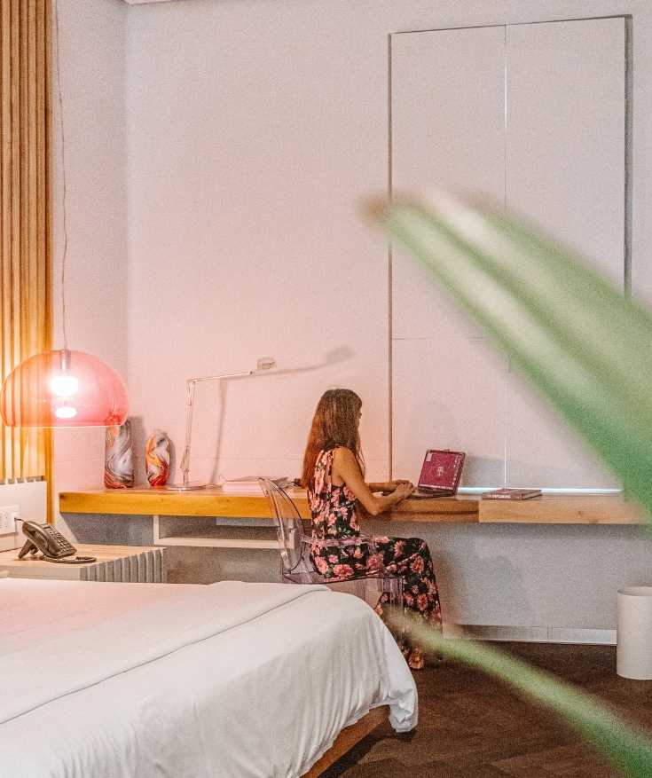 digital nomad