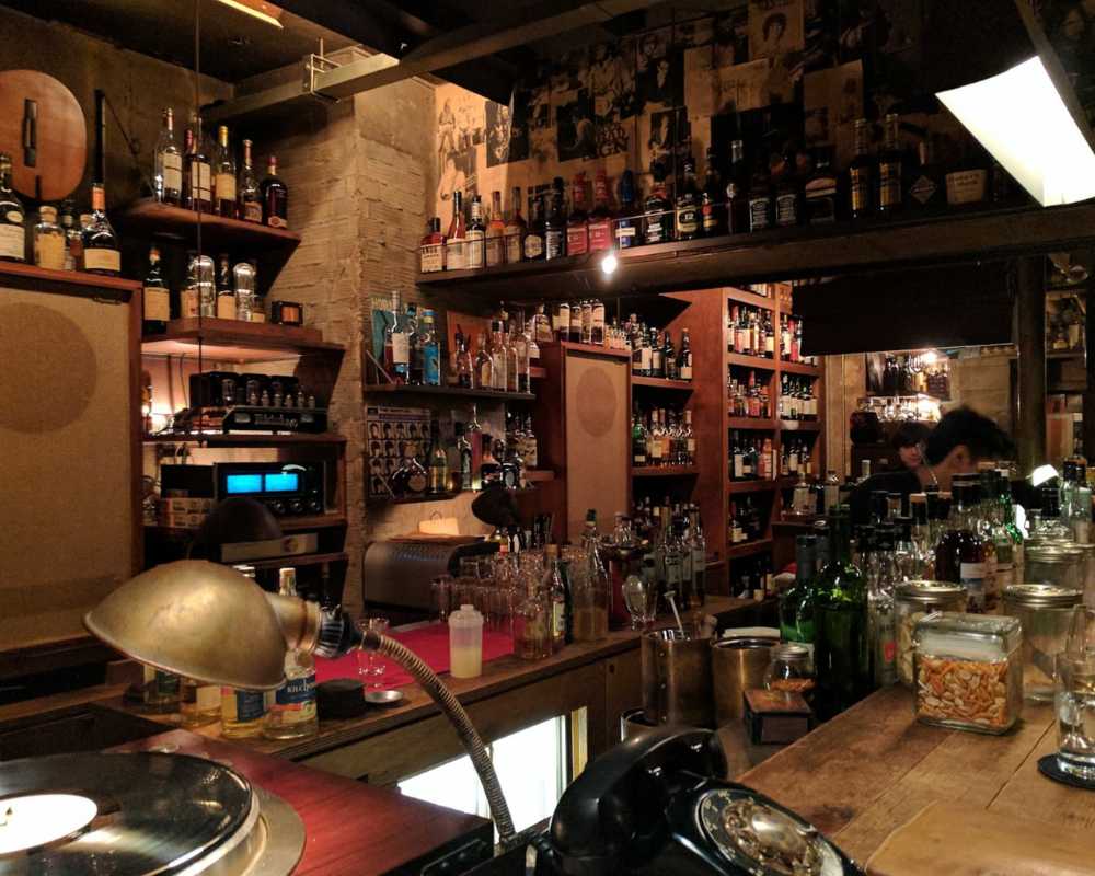 bars in tokyo