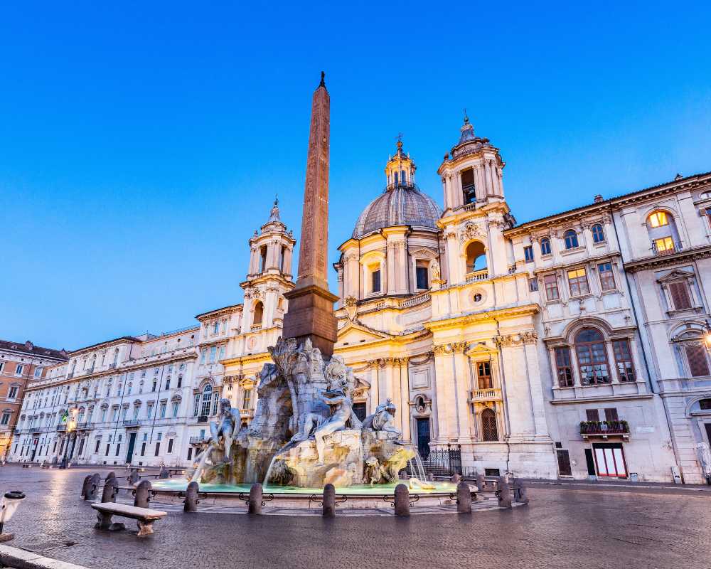 solo travel to Rome
