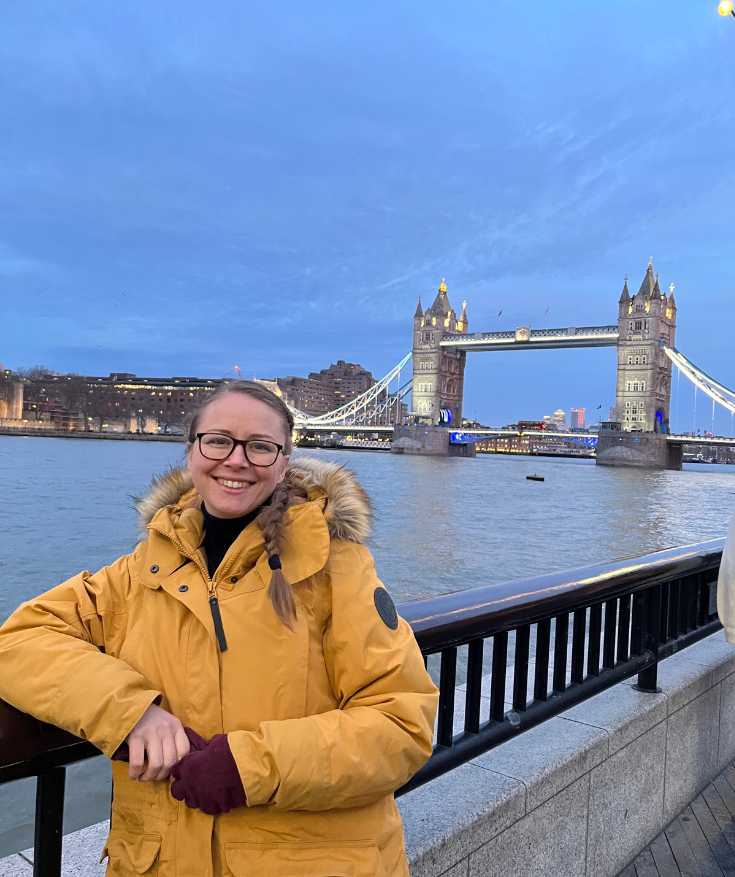 traveling solo in London